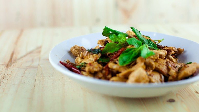 thai chicken with basil