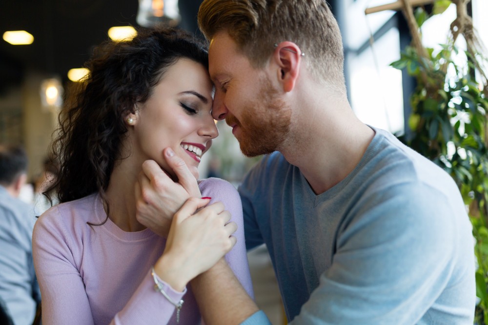 9 Crazy Ways Kissing Can Improve Your Health and Change Your Life 1