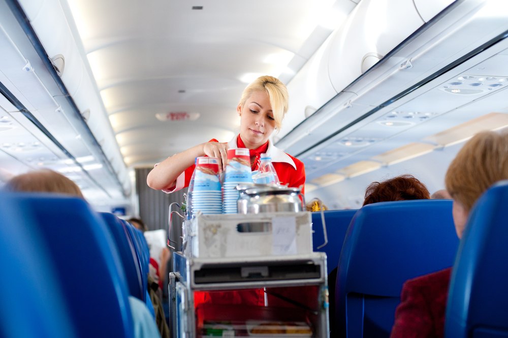 6 Bacteria-Contaminated Airplane Foods You Should Avoid No Matter What 2