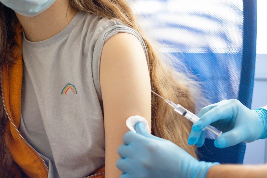 Are Vaccines That Safe? Experts Discuss 8 Popular Theories 1